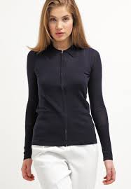 Check spelling or type a new query. Whyred Amy Gilet Dark Navy Gilet Femme Zalando Iziva Com