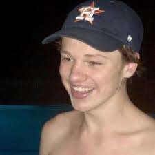 Cade Murphy (@MurphyCade)