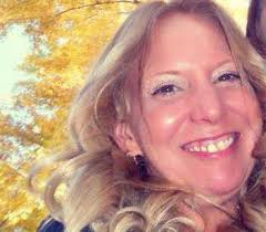 Which are the most recommended albums to download?  [http://tubaskinny.com/music](http://tubaskinny.com/music)