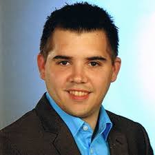 Eric Laub's Instagram, Twitter & Facebook