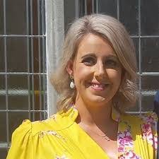 Mary Corry's Instagram, Twitter & Facebook