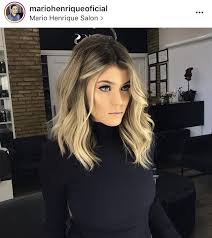 Il bob alle spalle ha tutto un altro mood se la parte finale è scalata delicatamente. 40 Ottime Idee Su Lunghezza Alla Spalla Tagli Di Capelli Lunghezza Alla Spalla Bellezza Dei Capelli