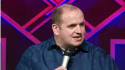 Patrick Holbert: Qualification