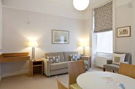 London Doughty 1 Bedroom This Charming London Apartment In London S Financial District Comes With London Accommodation Modern House Design Modern Apartment