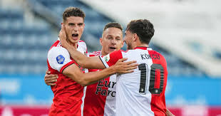 Luis sinisterra is a colombian winger, playing for feyenoord. Feyenoord Wins First Game At Fc Luzern Thanks To Goals From Til And Sinisterra European Football Netherlands News Live