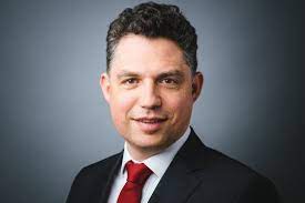 View the profiles of professionals named roland gassmann on linkedin. Der Vorstand Die Sieben Vorstandsmitglieder Der Bank Austria Bank Austria