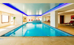 يقسمها لسان مائي إلى قسمين، القسم الغربي ويعرف برأس الخيمة، أما القسم الشرقي فمشكل من عدة مناطق مثل العريبي والنخيل والحديبة. ÙÙØªØ¬Ø¹ ÙØ³Ø¨Ø§ Ø¬Ø²ÙØ±Ø© Ø§ÙÙØ±Ø¬Ø§Ù Ø±Ø£Ø³ Ø§ÙØ®ÙÙØ© Ø£Ø­Ø¯Ø« Ø£Ø³Ø¹Ø§Ø± 2021