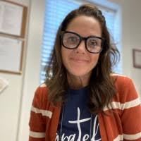 Heather Efird's Instagram, Twitter & Facebook