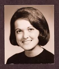 KAPPA KAPPA GAMMA DIGITAL ARCHIVE: Thompson, Diane Lynn Alger