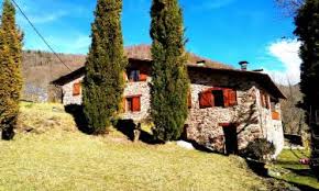 Descubre anuncios de casas de particulares y agencias. 27 Casas Rurales Alquiler Integro En Girona Rurismo