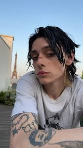 Leyla Alvarez (leylaalvarez017)