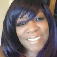 Leslie Trice's Instagram, Twitter & Facebook