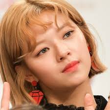 Oct 18, 2020 · 2. Jeongyeon Short Hair Jeongyeon Aesthetic Facebook