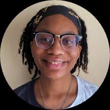 Kitty Bailey's Instagram, Twitter & Facebook