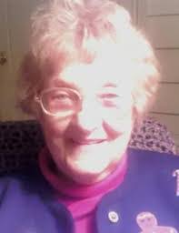 Amelia Newman's Instagram, Twitter & Facebook