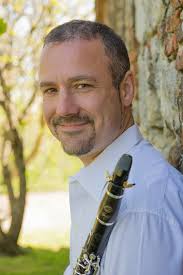 David Minetti's Instagram, Twitter & Facebook