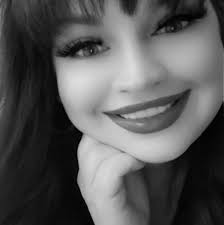 How to determine interest in participating in a pageant for a 13-year-old?