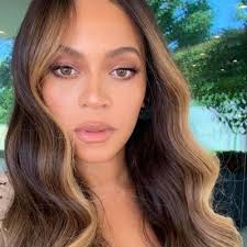 Daniel Thurman (@DaThurm)