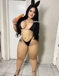 OnlyFans model nandafooox - pornpic.com