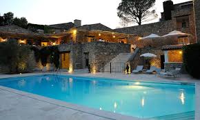 Mas Des Herbes Blanches Relais Chateaux Gordes Luxury Hotel Gordes Luberon Provence Maison En Provence Hotel Piscine Relais Chateaux