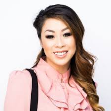 Lily Saechao's Instagram, Twitter & Facebook