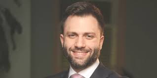 Meet Oral Surgeon Hamza Atassi