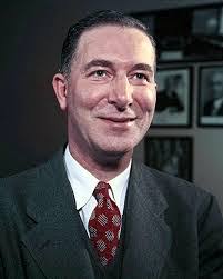 Carey Estes's Instagram, Twitter & Facebook