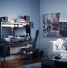 Tons of room with a width of 50+ inches. 25 Best Desks 2020 The Strategist
