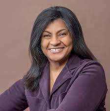 Krystal Hutton's Instagram, Twitter & Facebook