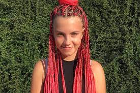 Do box braids damage caucasian hair 151322 the importance of protective styling do box braid in 2020 braids with extensions box braids hairstyles box braid hair. Six Non Black Women On Why They Wear Box Braids Despite The Controversy Dazed Beauty