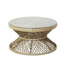 table basse de jardin en resine tressee imitation rotin et verre maisons du monde table basse jardin table basse tables basses dorees
