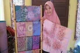 Check spelling or type a new query. Makna Tersembunyi Dibalik Kain Sasirangan Dan Proses Pembuatannya Yang Perlu Anda Ketahui