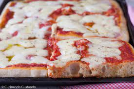 Pizza lievitazione 24 ore temperatura ambiente. Pizza In Teglia Con 2 Grammi Di Lievito E 24 Ore Lievitazione