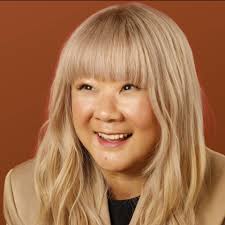 i'll still crush a double double. new @whatshouldwepod up now  @chaninicholas @lizzwinstead jennyyang.substack.com for full eps or preview  eps wherever you pod. (note: sorry New Yorkers. i still love you  bunches)POLL: IS