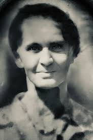 Today's birthday celebration 🌺🌟🎁 Amelia Emma Lowe (1887-1945)