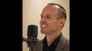 Suffering to service with "fitness expert" Jimmy Pena