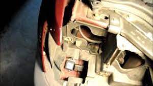 I have a 2004 jeep grand cherokee and i need to replace the fan control relay. 1999 2003 Jeep Grand Cherokee Replace Cooling Fan Relay Youtube