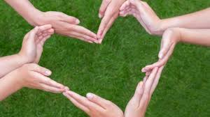 The us celebrates friendship day on the first sunday of august. Cuando Se Festeja El Dia Del Amigo 4 Fechas Que Se Disputan La Celebracion Bbc News Mundo