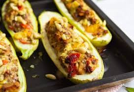 Courgettes Farcies A La Tomate Cerise Recette En 2020 Courgette Farcie Au Four Courgettes Farcies Courgette Farcie Vegetarienne