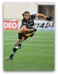 Mas a história do futebol feminino no brasil não fica só no brasileirão: Marta From The Womans Brazil Soccer Team Selecao Brasileira Feminina Futebol Corinthians E Selecao Brasileira