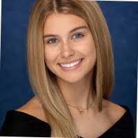 Lillie Hinkle's Instagram, Twitter & Facebook