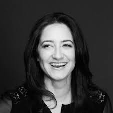 Jennifer Lehr's Instagram, Twitter & Facebook