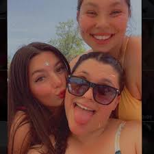 Michaela Cheyenne (@michaeeelaaa) • Instagram photos and videos