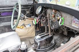 Lots Of Cool Details In This Ratrod Interior From The Toaster Shifter Boot To The Exhaust Collector For A Cup Holder Rat Rod Interior Rat Rod Vw Bug Interior
