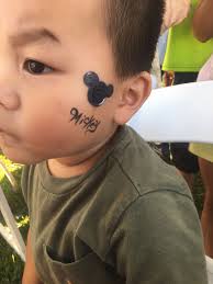 Captain america face painting on the hand for this cute little birthday boy. Simple Mickey Mouse Cheek Art Face Paint By Me Ms Scarlett Makeup And Hair Funnybunnyentertainment Oct 2016 Face Painting Play Makeup Kids Play Makeup