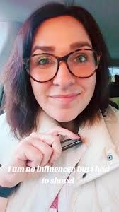 @thelipbar is everything people said it would be. The feel