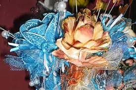 Bunga petunia selalu menjadi favorit tanaman hias gantung semua orang di dunia sejak zaman dahulu kala. Istimewanya Bunga Telur Pengantin Rencana Mstar
