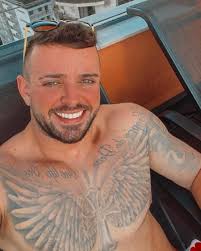 Miguel Correa (@miguellpersonal) • Instagram photos and videos