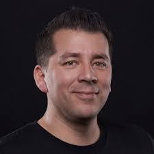 Patrick Levis's Instagram, Twitter & Facebook