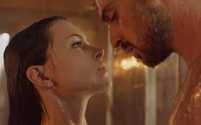 Michele morrone, who plays the movie's romantic lead (if one can really call don massimo torricelli, kidnapper and criminal, a romantic lead), is the voice behind four of the songs on the movie's soundtrack. 365 Days Ist Der Spiegel Einer Verfahrenen Geschlechterdetbatte